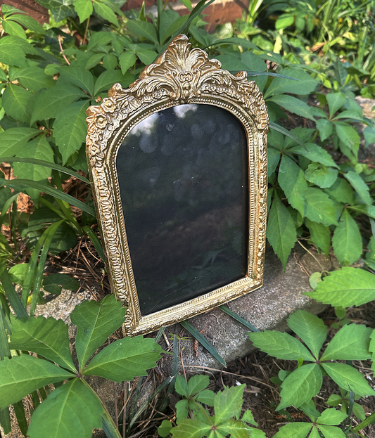 5x7 Ornate Gold Arch